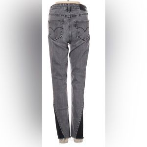 Levi’s cool detail color block jeans